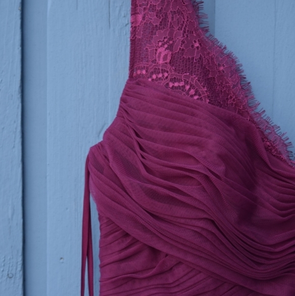 Hitherto fleur Formal gown - Picture 6 of 7